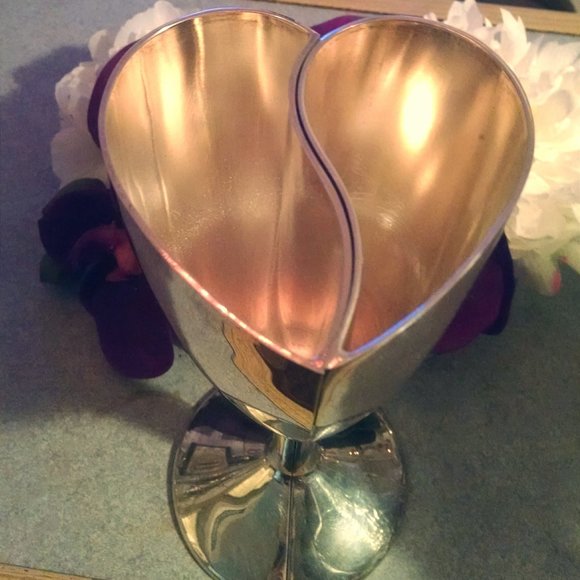 Sterling Silver Plated Heartshaped Flutes - Picture 1 of 2